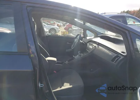 2011 Toyota Prius Two from USA, damaged, VIN JTDKN3DU4B0316819